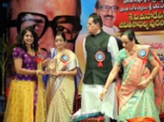 Book Release “సరిలేరు నీకెవ్వరూ…మహదేవన్ ఆణిముత్యాలు”